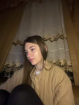 Snapshot of MrrKate chatting on 04/12/26, 12:59 MrrKate online show from 04/12/26, 12:59