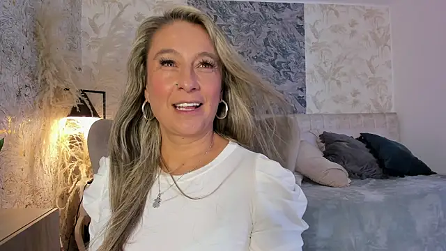 Snapshot of Liannaa_ chatting on 03/09/26, 07:29 Liannaa online show from 03/09/26, 07:29