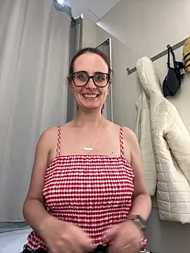 NataKitten online show from 03/17/25, 11:42