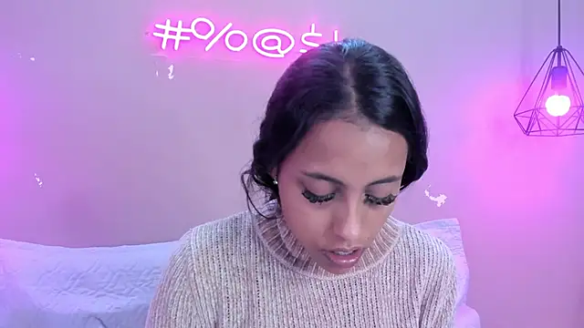 Snapshot of alahia_betancurx chatting on 03/07/25, 11:40 alahia betancurx online show from 03/07/25, 11:40