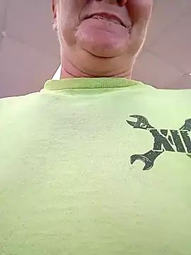 wetnwildforyou online show from 11/17/25, 06:35