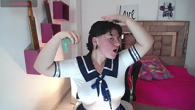 safyka online show from 10/10/25, 09:58