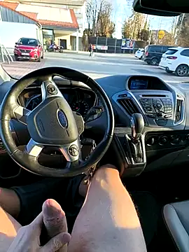 Snapshot of bavaricus123 chatting on 03/18/25, 06:46 bavaricus123 online show from 03/18/25, 06:46