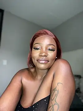 PrincessTamara online show from 09/28/25, 12:43