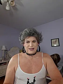 Snapshot of Victoriatv1 chatting on 12/28/24, 12:15 Victoriatv1 online show from 12/28/24, 12:15