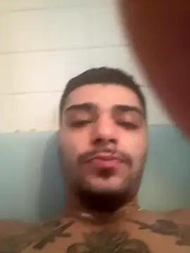 Snapshot of papiVilla23 chatting on 09/09/25, 12:59 papiVilla23 online show from 09/09/25, 12:59