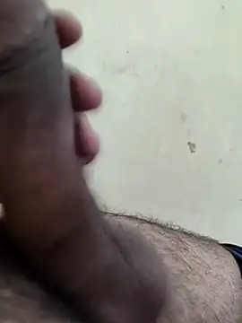 Snapshot of alkhabiir chatting on 10/10/25, 05:45 alkhabiir online show from 10/10/25, 05:45