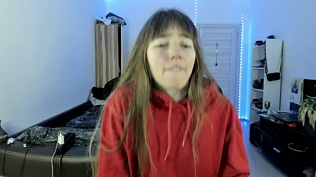 Snapshot of bekkawell chatting on 10/29/25, 03:58 bekkawell online show from 10/29/25, 03:58