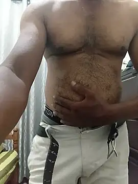 Snapshot of black77SL chatting on 06/16/26, 01:36 black77SL online show from 06/16/26, 01:36