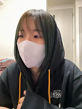 Snapshot of daiyo_kai_Gutara chatting on 06/15/26, 02:08 daiyo kai Gutara online show from 06/15/26, 02:08