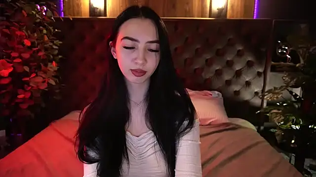 WildKittenX  online show from 02/07/26, 06:50