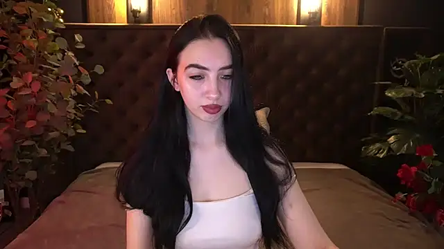 WildKittenX  online show from 04/07/26, 05:41