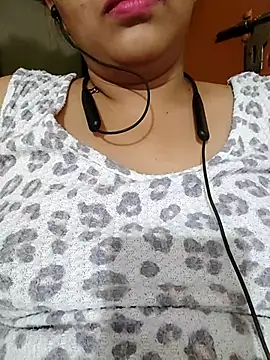 Snapshot of pallu_telgu_kannada chatting on 03/15/25, 06:21 pallu telgu kannada online show from 03/15/25, 06:21