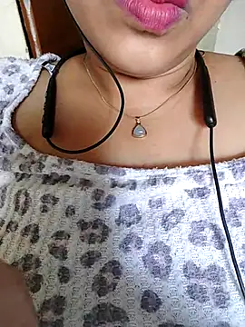 Snapshot of pallu_telgu_kannada chatting on 03/17/25, 07:46 pallu telgu kannada online show from 03/17/25, 07:46