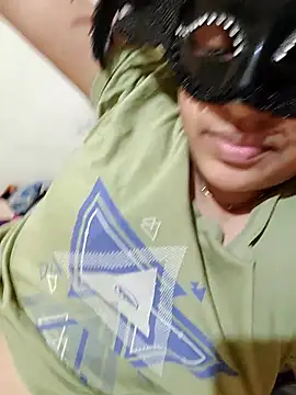 Snapshot of pallu_telgu_kannada chatting on 10/10/25, 06:56 pallu telgu kannada online show from 10/10/25, 06:56