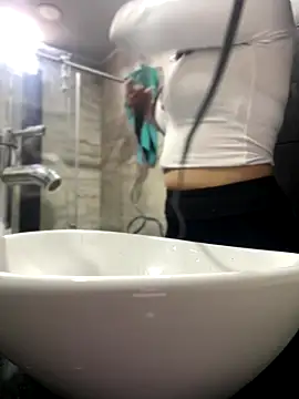 Mila LS online show from 09/15/25, 01:11