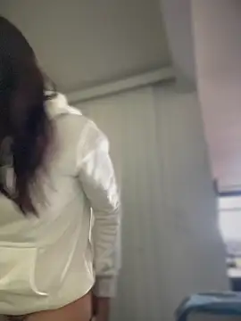 Mila LS online show from 12/15/25, 01:04