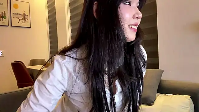 Snapshot of melana_love chatting on 03/17/26, 11:46 melana love online show from 03/17/26, 11:46