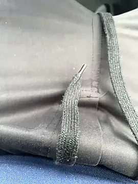 Snapshot of Smallcoco26 chatting on 03/18/25, 09:31 Smallcoco26 online show from 03/18/25, 09:31