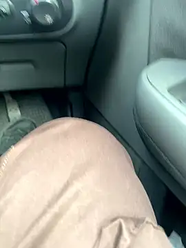 Snapshot of Smallcoco26 chatting on 01/07/26, 09:56 Smallcoco26 online show from 01/07/26, 09:56