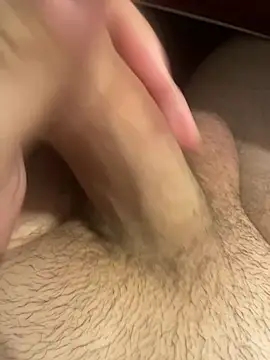 Snapshot of Smallcoco26 chatting on 04/19/26, 08:00 Smallcoco26 online show from 04/19/26, 08:00