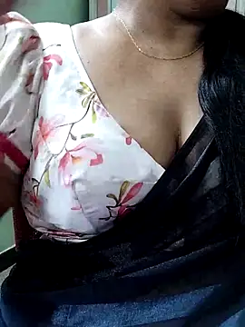 abinaya26 online show from 03/18/26, 02:42