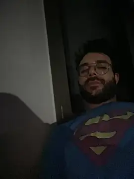 Snapshot of YJeromZCoxk chatting on 03/13/25, 02:38 YJeromZCoxk online show from 03/13/25, 02:38