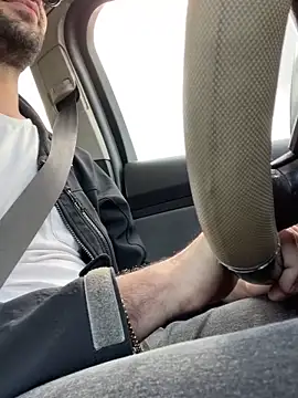 Snapshot of YJeromZCoxk chatting on 03/20/25, 04:51 YJeromZCoxk online show from 03/20/25, 04:51