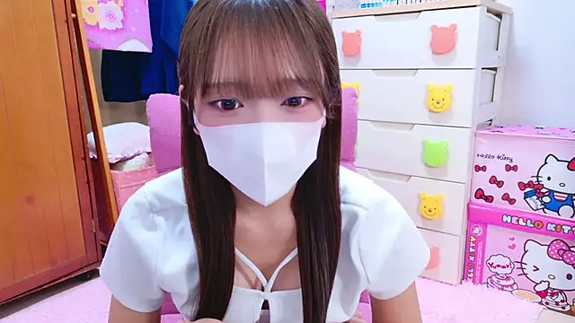 Snapshot of Oo_aki chatting on 03/14/25, 10:07 Oo aki online show from 03/14/25, 10:07