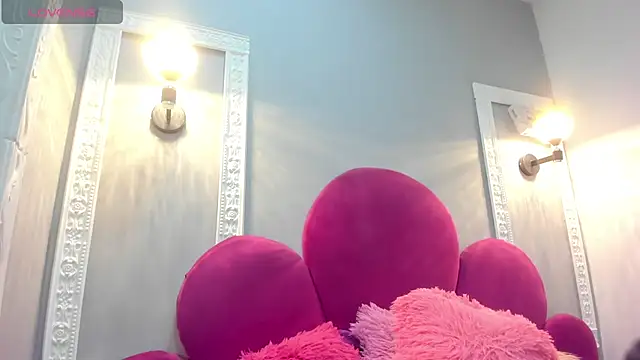 Bonniie 22 online show from 04/17/26, 07:28