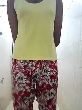 Snapshot of LISA_089 chatting on 02/28/25, 05:48 LISA 089 online show from 02/28/25, 05:48