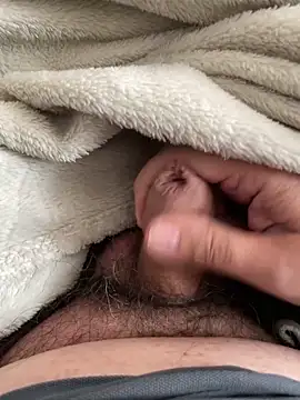 Snapshot of littletoy64 chatting on 10/22/25, 09:42 littletoy64 online show from 10/22/25, 09:42