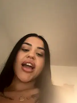 milabigassxoxo online show from 09/09/25, 10:59