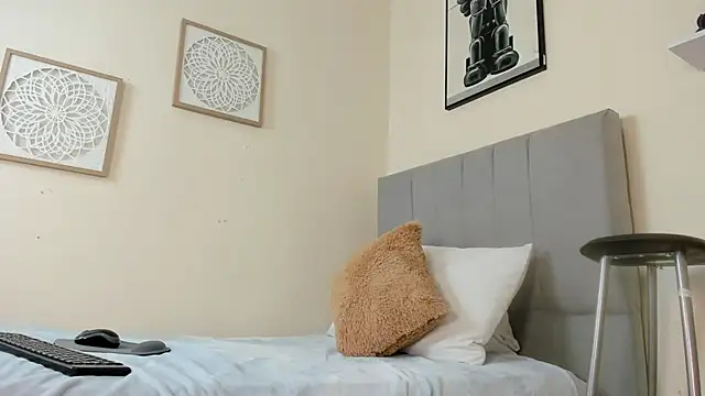 mary cute9 online show from 01/10/26, 11:45