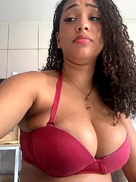 zarinha22 online show from 10/31/25, 03:35