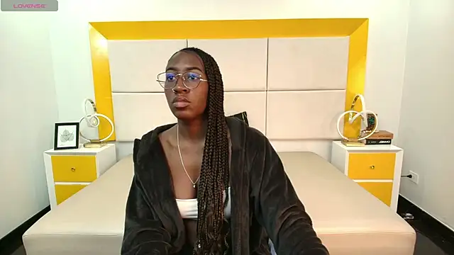 Qeen blackk online show from 10/02/25, 05:53