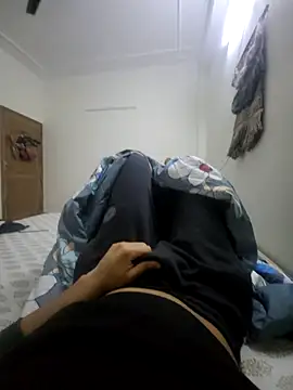 Snapshot of Bigass6965 chatting on 11/16/25, 07:52 Bigass6965 online show from 11/16/25, 07:52