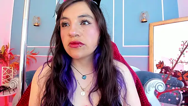 TaraTaylorr online show from 05/28/26, 03:04