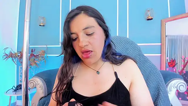 TaraTaylorr online show from 06/24/26, 03:38