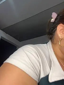 MadissonLee   online show from 03/11/26, 10:16