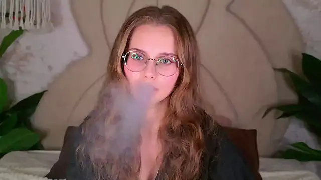 RileyMimicho online show from 10/06/25, 08:50