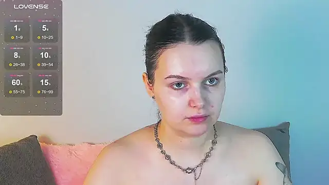 Snapshot of Miss_Vic chatting on 07/25/26, 06:49 Miss Vic online show from 07/25/26, 06:49