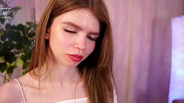 AmityDilley online show from 11/07/25, 04:34