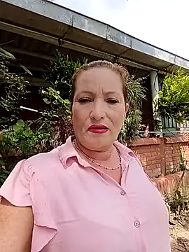 Sexy-Woman-Mature online show from 05/08/26, 02:33