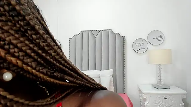 Snapshot of SamantaMarquez chatting on 10/03/25, 08:06 SamantaMarquez online show from 10/03/25, 08:06