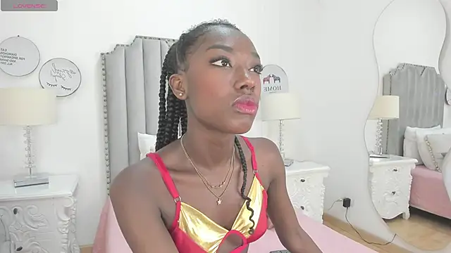 Snapshot of SamantaMarquez chatting on 10/20/25, 07:47 SamantaMarquez online show from 10/20/25, 07:47