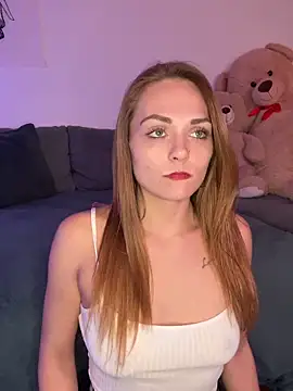 Snapshot of OCTAPUSSY2000 chatting on 03/05/26, 09:44 OCTAPUSSY2000 online show from 03/05/26, 09:44