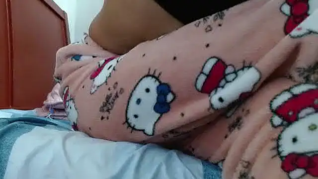 Snapshot of FresitaSquirt24 chatting on 04/06/26, 10:22 FresitaSquirt24 online show from 04/06/26, 10:22