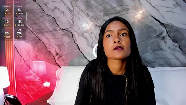 Fernanda liie  online show from 10/06/25, 01:19