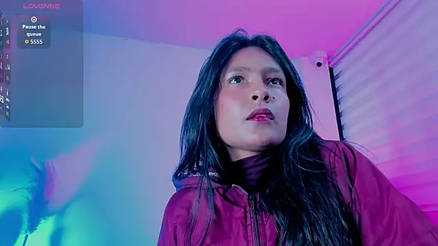 Fernanda liie  online show from 04/29/26, 12:31